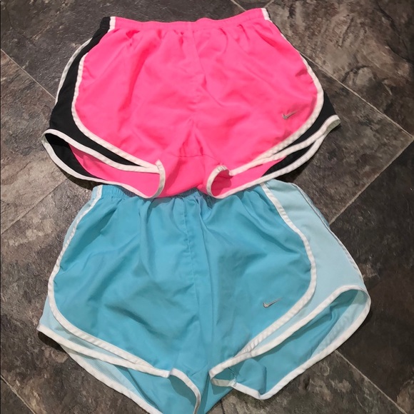 Nike Pants - Size small Nike shorts🌴🌴🌴🌴🌴